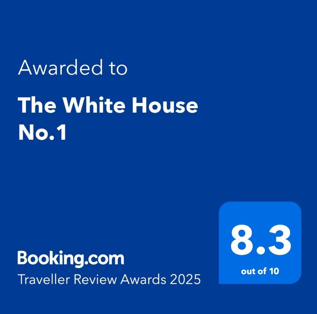 The White House No.1 Brufut Exterior foto